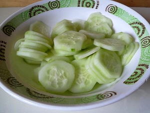 Салат Зимний Король - вкусный рецепт салата из огурцов