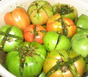 Маринование зеленых помидор