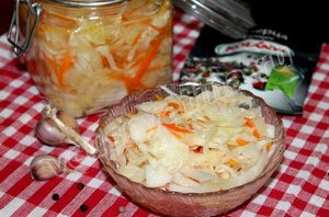 Суточная капуста - рецепт вкусной быстрой капусты с морковью