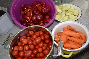 Рецепт соус-приправы из помидоров с чесноком и перцев на зиму