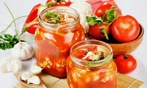 Рецепт салата на зиму из цветной капусты в томатном соусе