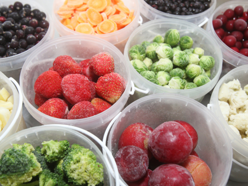 Заморозка фруктов ягод и овощей очень популятна
