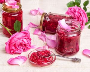 Рецепт варенья из лепестков роз