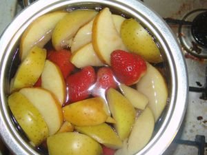 Быстро сварить вкусный фруктово-ягодный компот