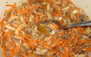 Как готовить салат из грибов по корейски