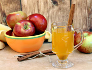 Как делать яблочный сок дома
